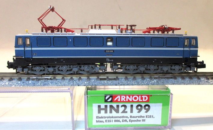 Arnold 2199 Ellok BR E251.006 DR-3 blau DCC