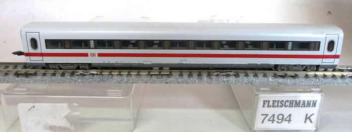 Fleischmann 7494 ICE-2 Mittelwagen-4 2.Kl. DBAG-6