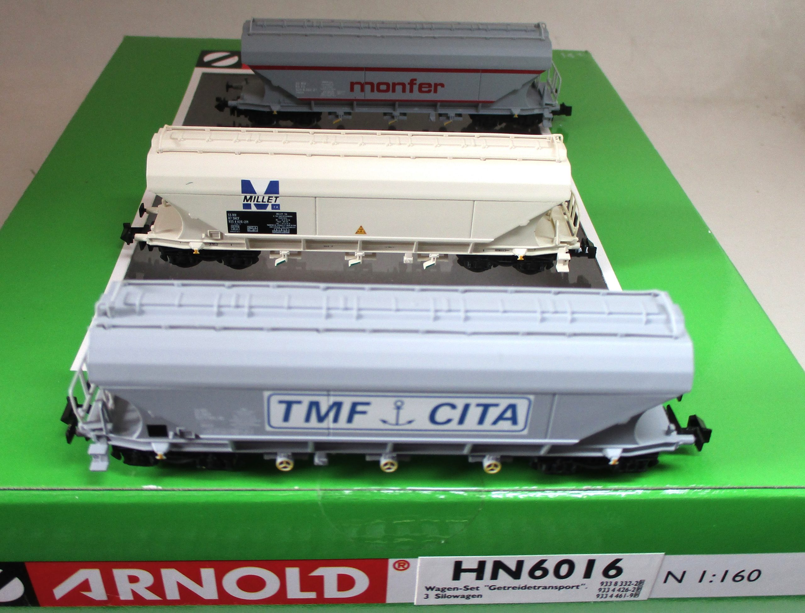 Arnold 6016 Getreidesilowagen-St SNCF-5 3-tlg.
