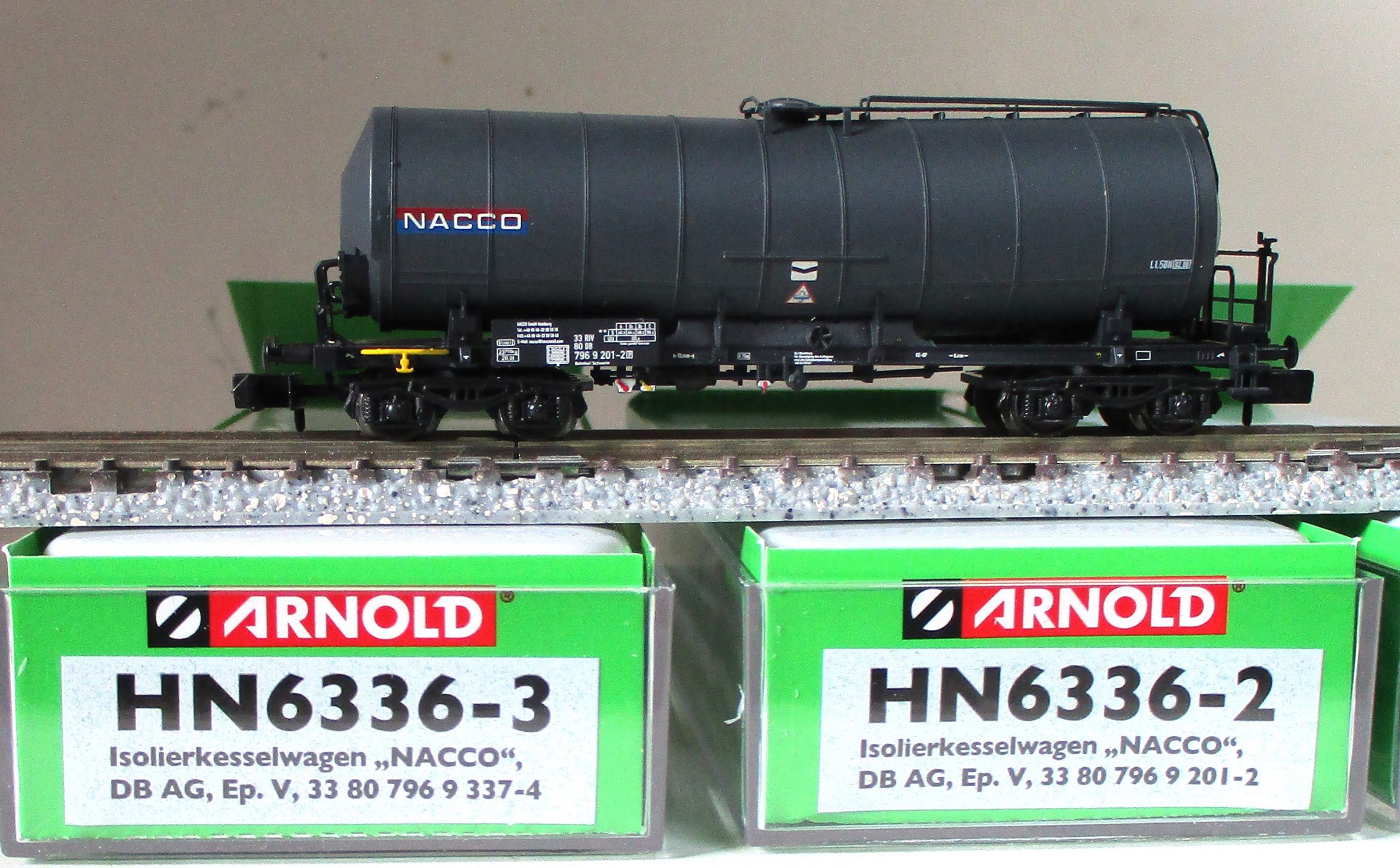 Arnold 6336 Iso-Kesselwagen-Set/4.achs. DB-4 3-tlg.