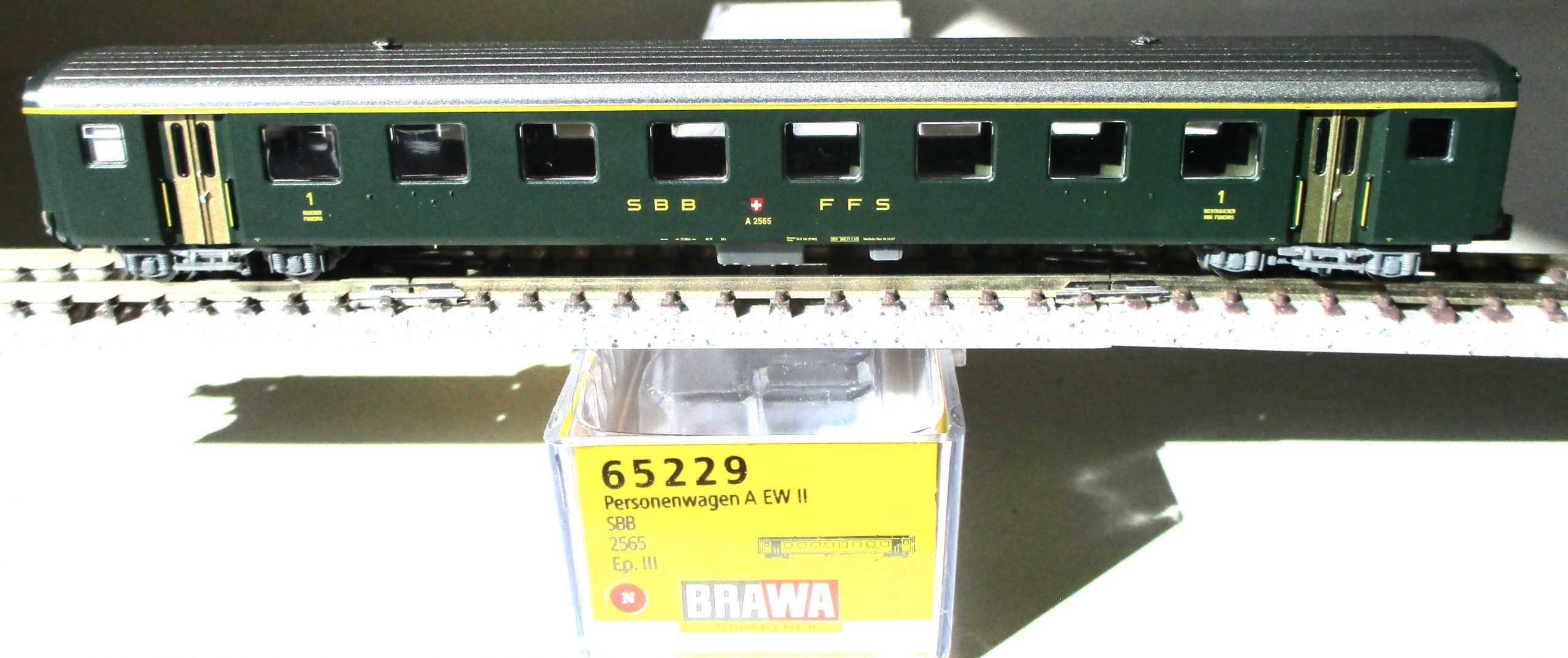 Brawa 65229 Personenwagen EW-II 1 Klasse SBB-4 grün