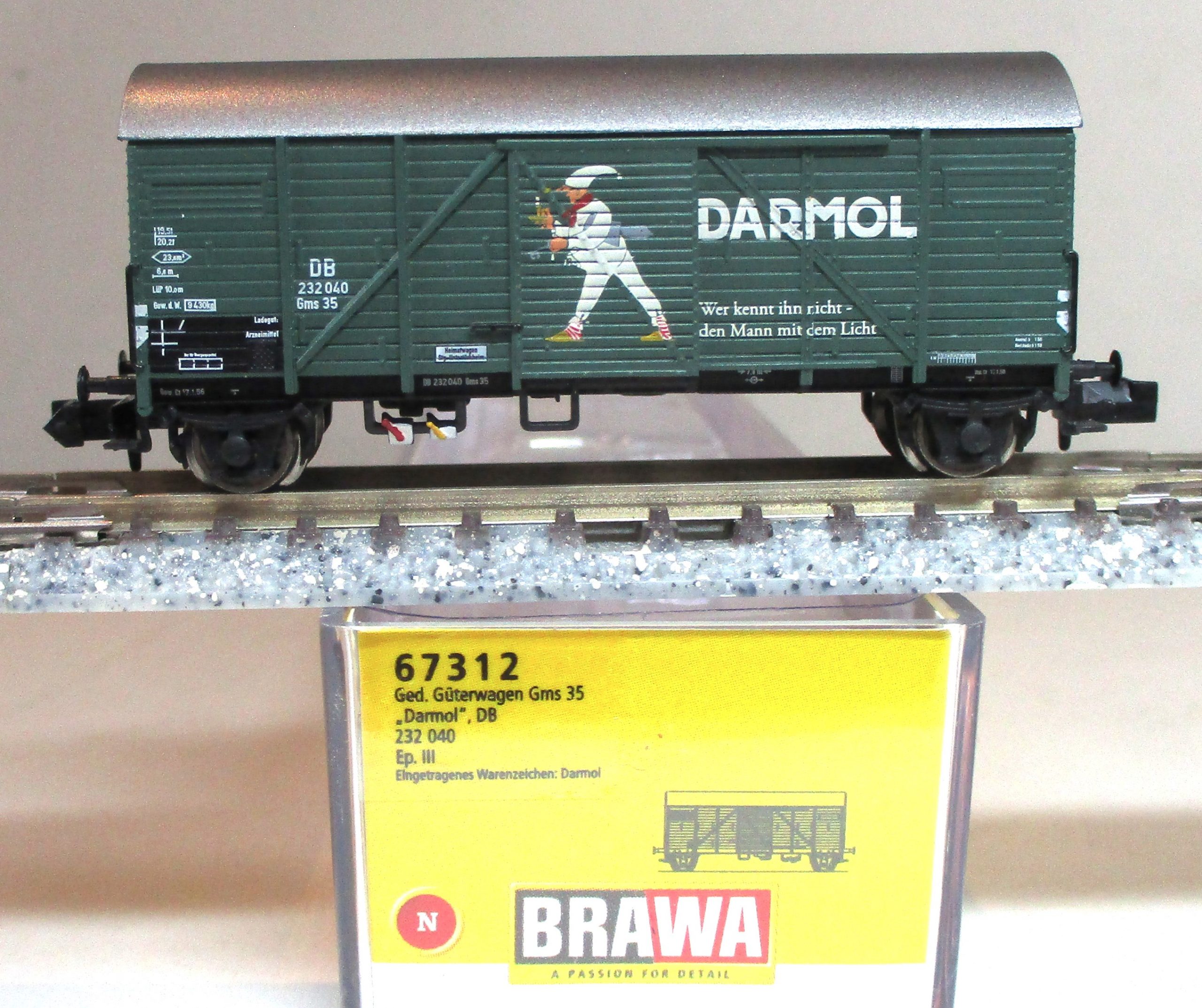 Brawa 67312 Gedeckter Güterwagen Bremen 'Darmol' DB-3