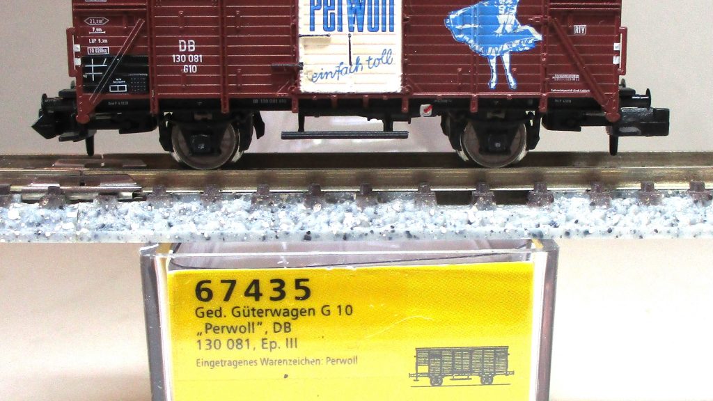 Brawa 67435 Gedeckter Güterwagen G10 'Perwoll' DB-3