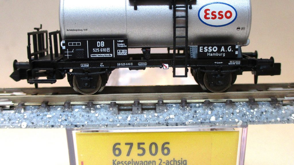 Brawa 67506 Kesselwagen/2-achs. 'Esso' DB-3