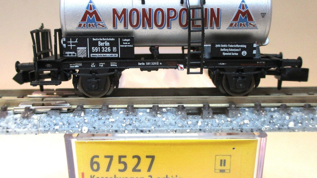 Brawa 67527 Kesselwagen/2-achs. 'Monopolin' silber DRG