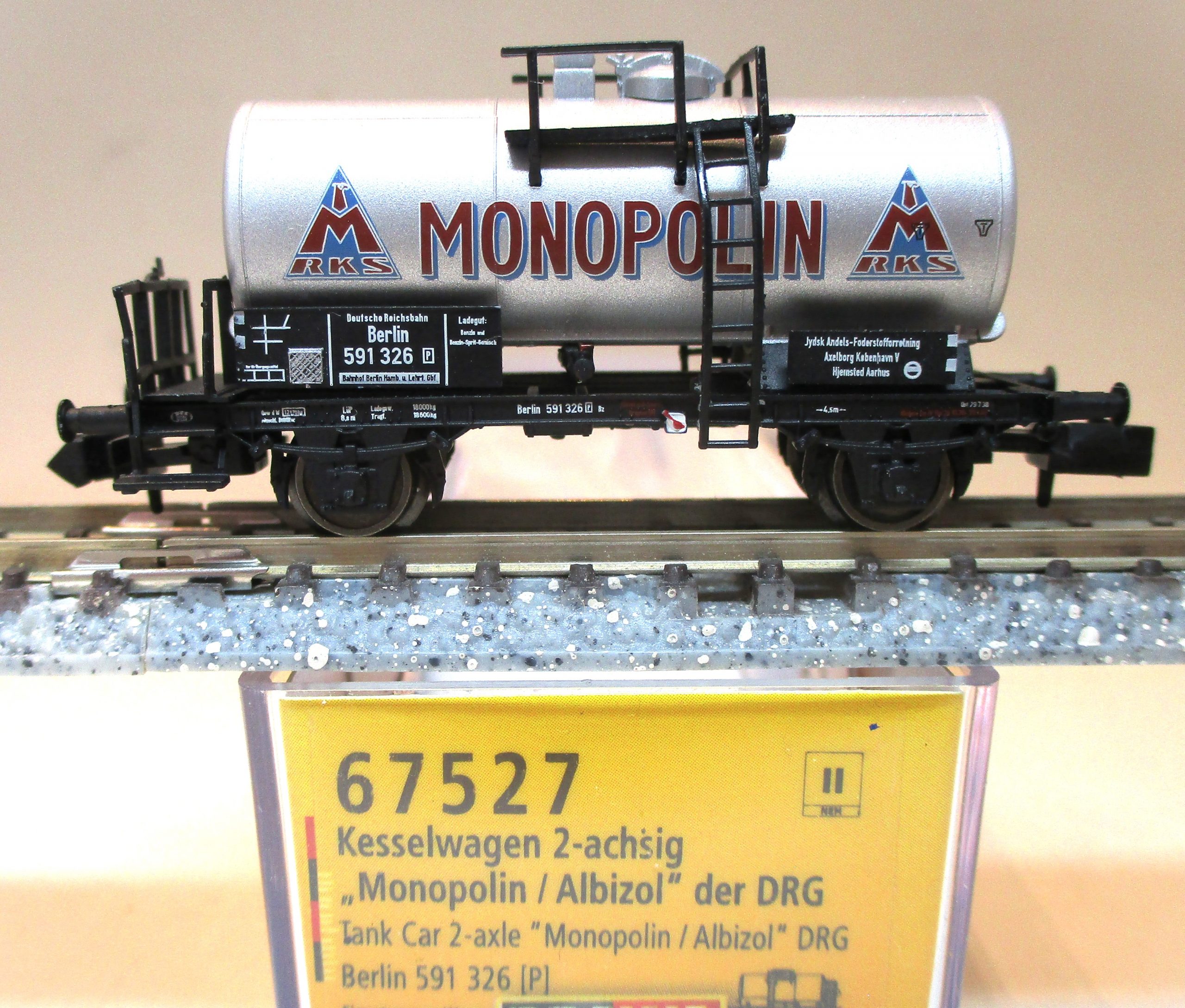 Brawa 67527 Kesselwagen/2-achs. 'Monopolin' silber DRG