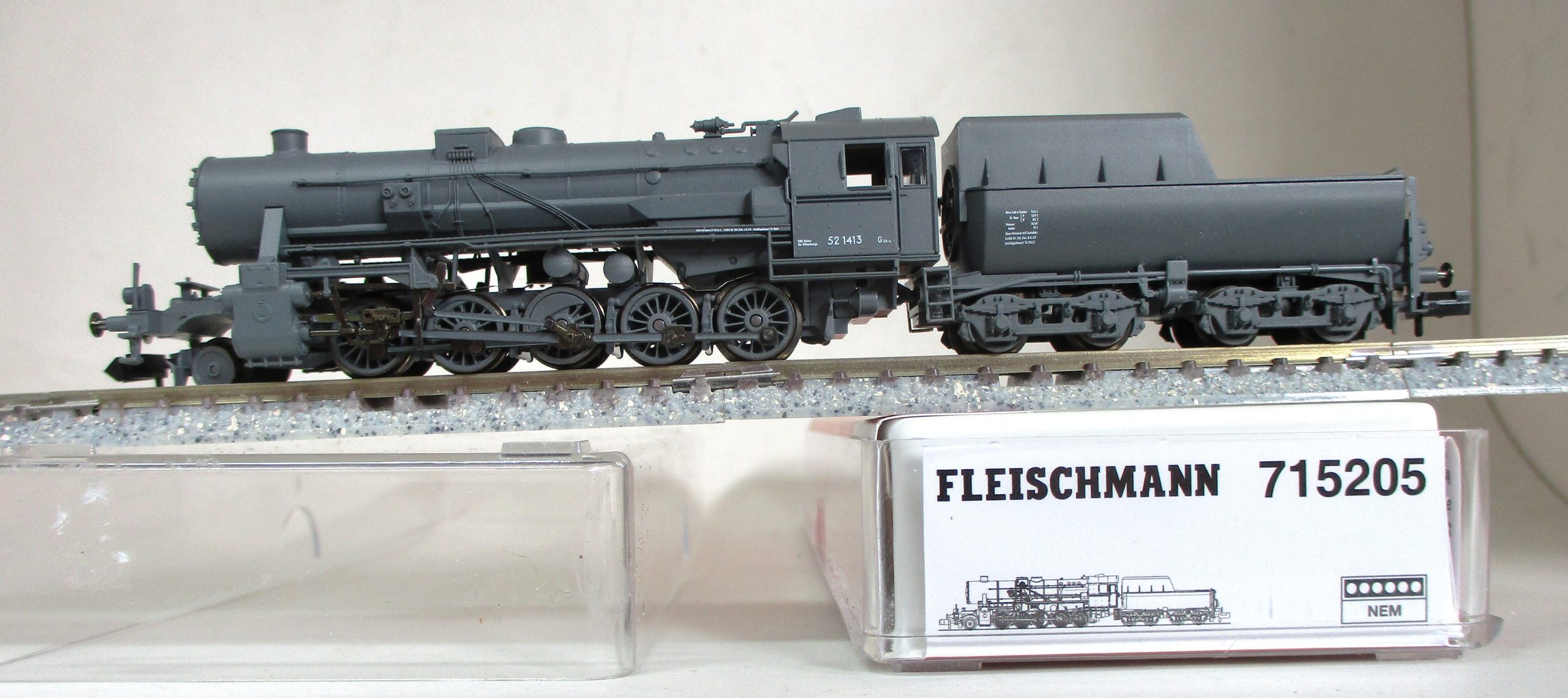 Fleischmann 715205 Dampflok BR52.1413 DRG grau DCC