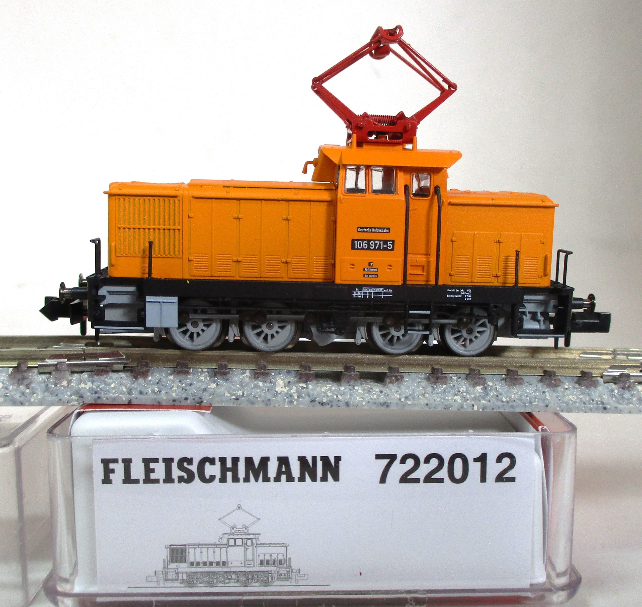 Fleischmann 722012 Ellok BR106.571 DR-4 orange DCC