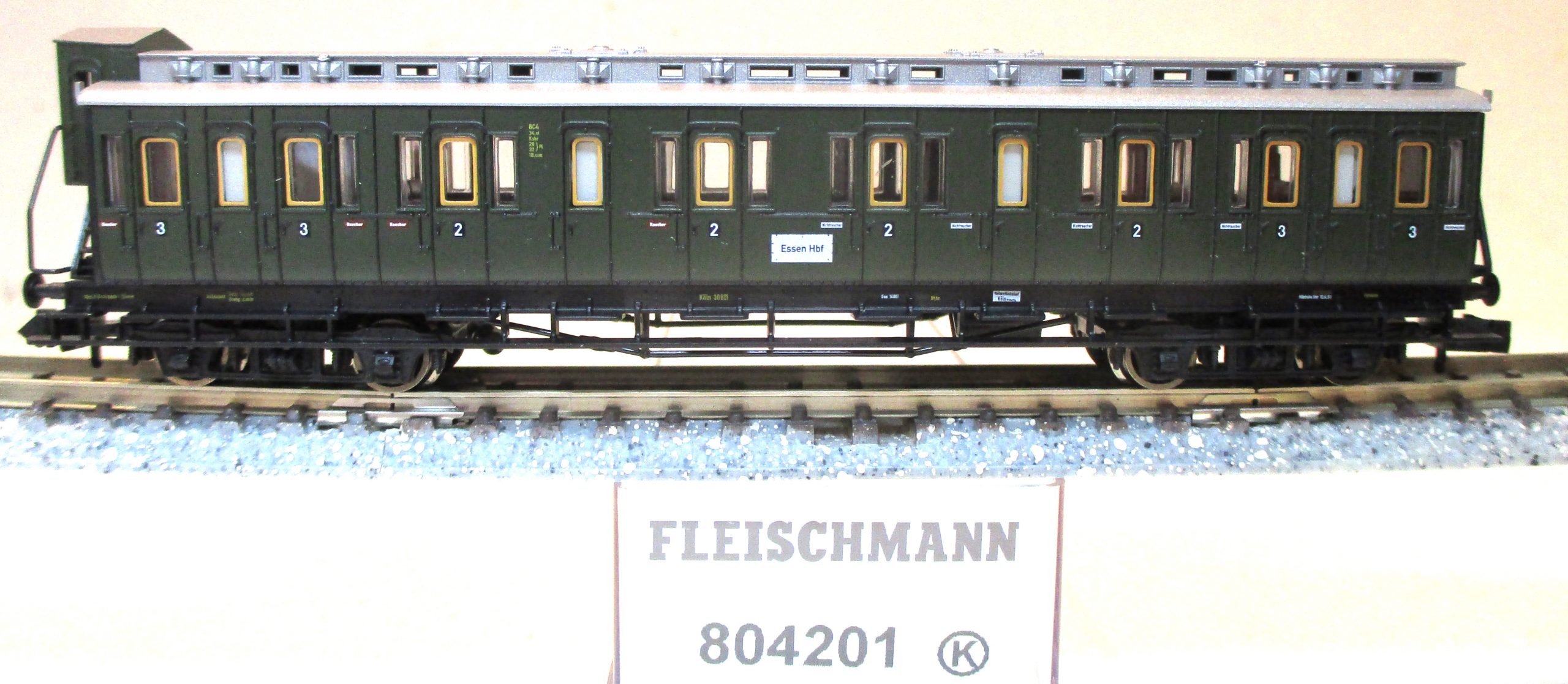 Fleischmann 804201 Abteilwagen/4-achs./BrH BC4 2./3.Klasse grün DRG