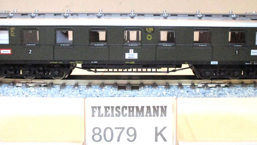 Fleischmann  8079  Schnellzugwagen/6-achs. AB6ü 1./2.Klasse grün DRG