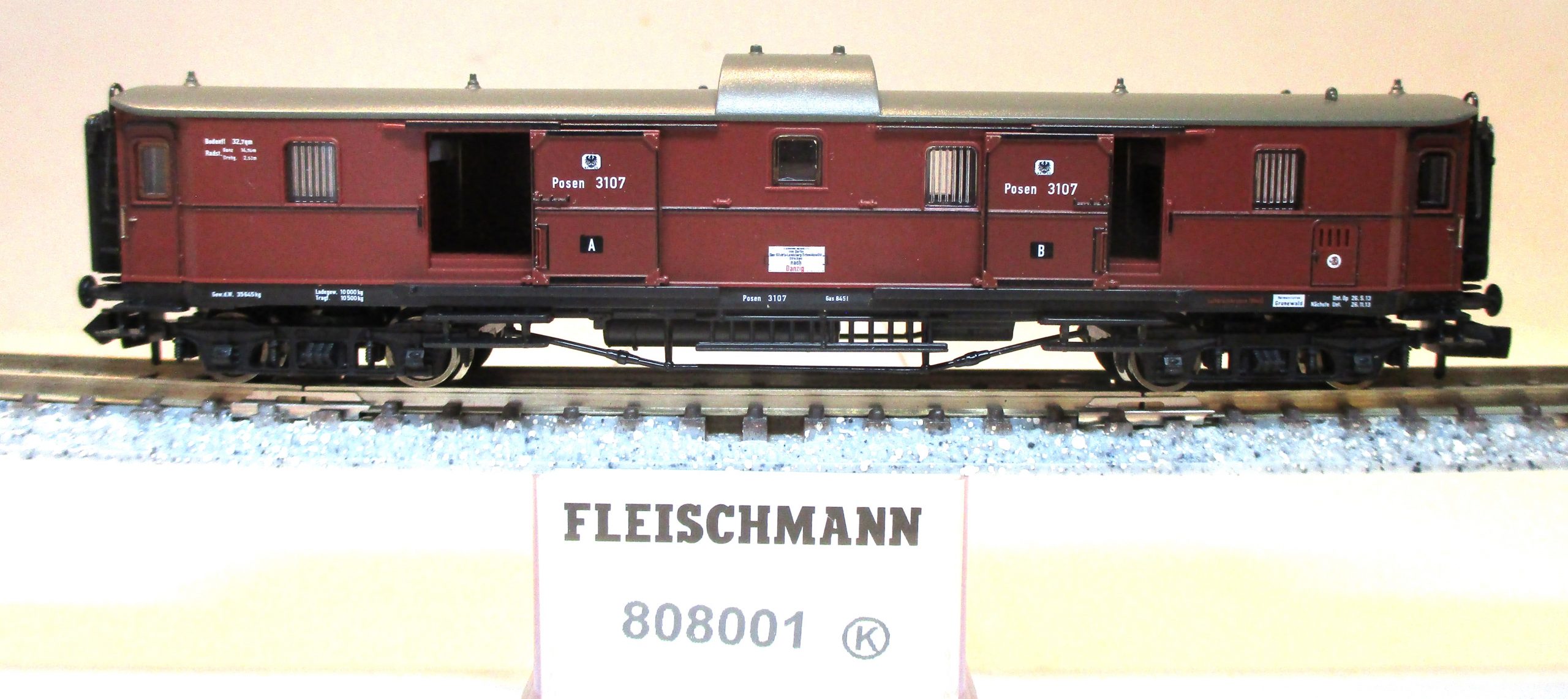 Fleischmann 808001 Schnellzug-Gepäckwagen/4-achs. Pw4ü (pr04) K.P.E.V.