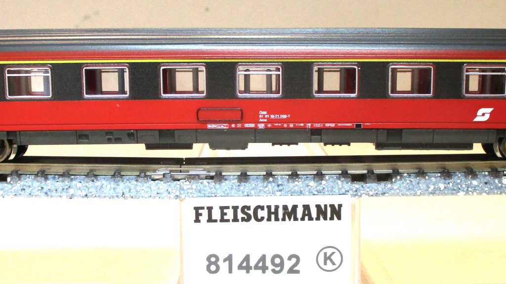Fleischmann  814492  Eurofima-Reisezugwagen 1. Klasse Amz rot/grau ÖBB-5
