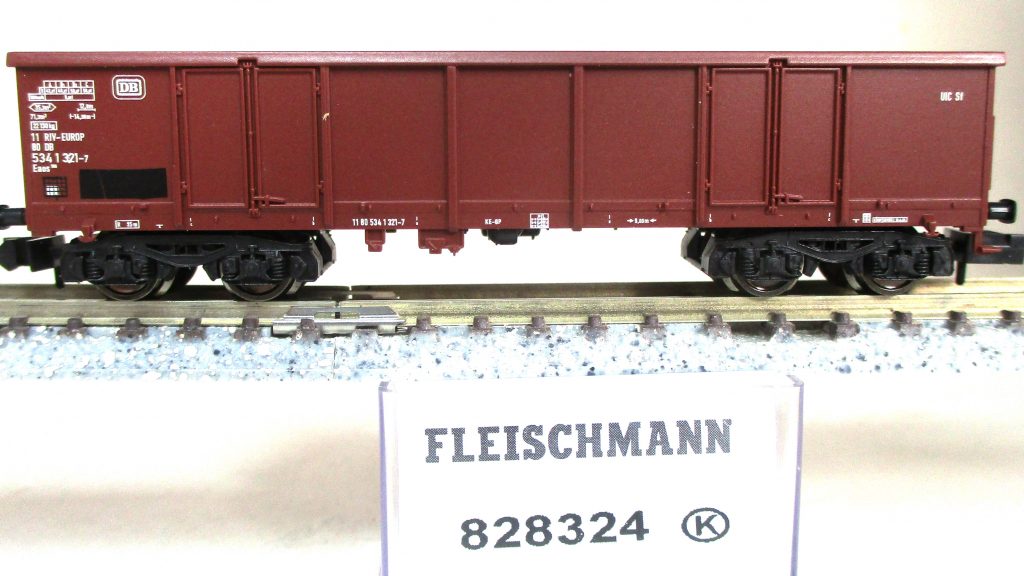 Fleischmann  828324  Offener Güterwagen/4-achs. Eaos-106 braun DB-4