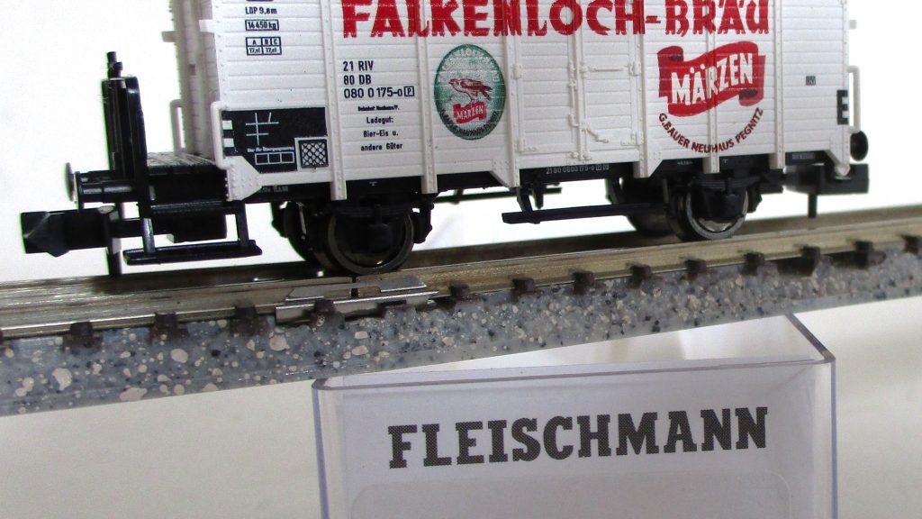 Fleischmann  834606  Bier-Kühlwagen/2-achs./BrB 'FALKENLOCH-BRÄU' weiß DB-3
