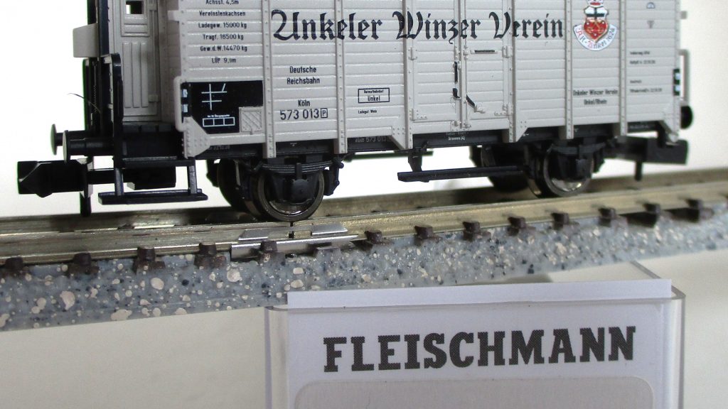 Fleischmann  834607  Wein-Kühlwagen/2-achs./BrH 'Unkeler Winzer Vereins' weiß DRG