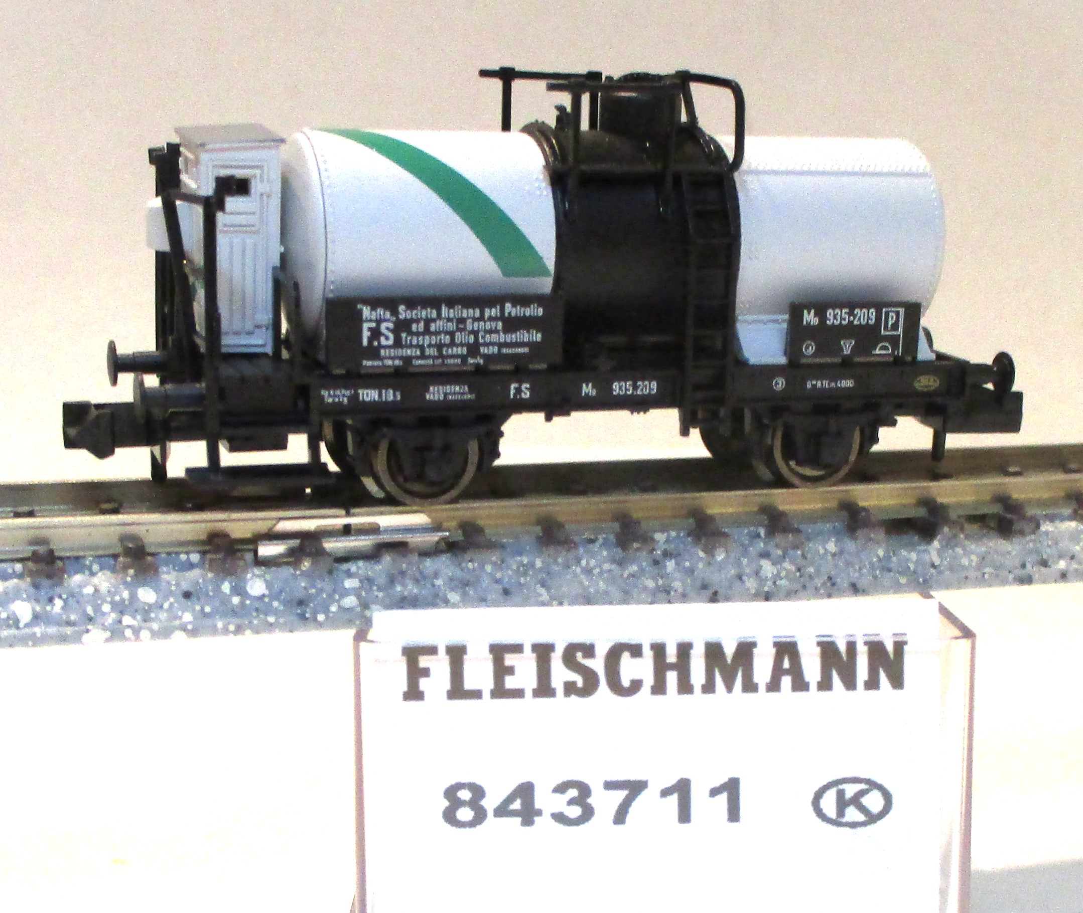 Fleischmann 843711 Kesselwagen/2-achs./BrH weiß FS-2
