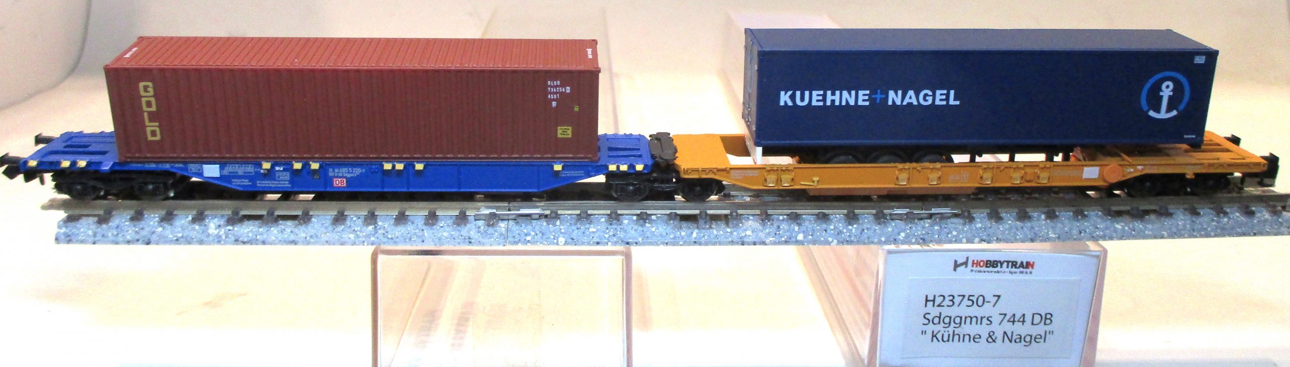 Hobbytrain 23750-7 Tragwagen/6-achs. KAKADU 1 x 40ft.CT 'Gold' und 1 x AL 'Kühne&Nagel'