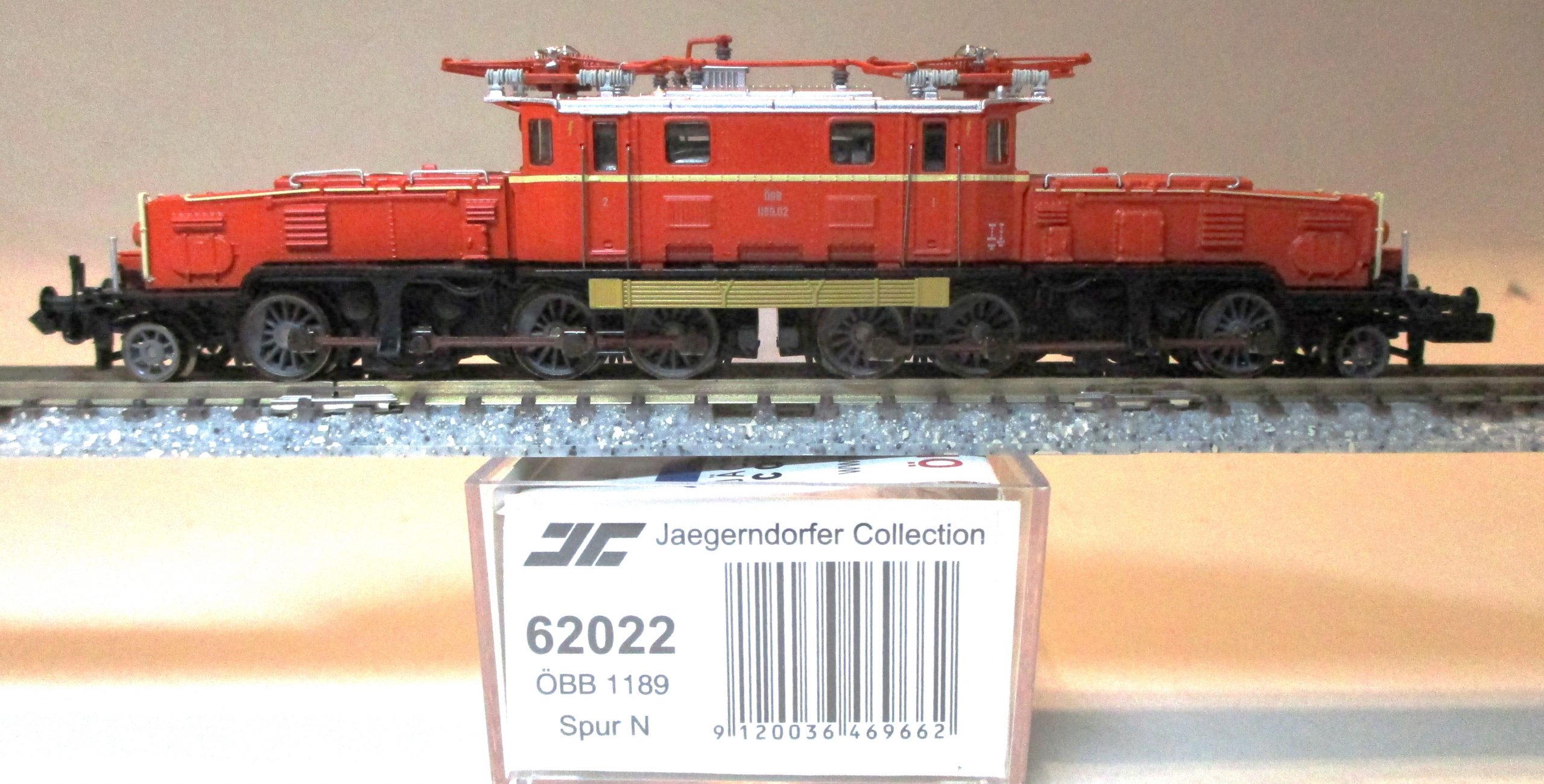 Jägerndorfer 62022 Ellok BR1189 'Krokodil' ÖBB-4 orange SOUND