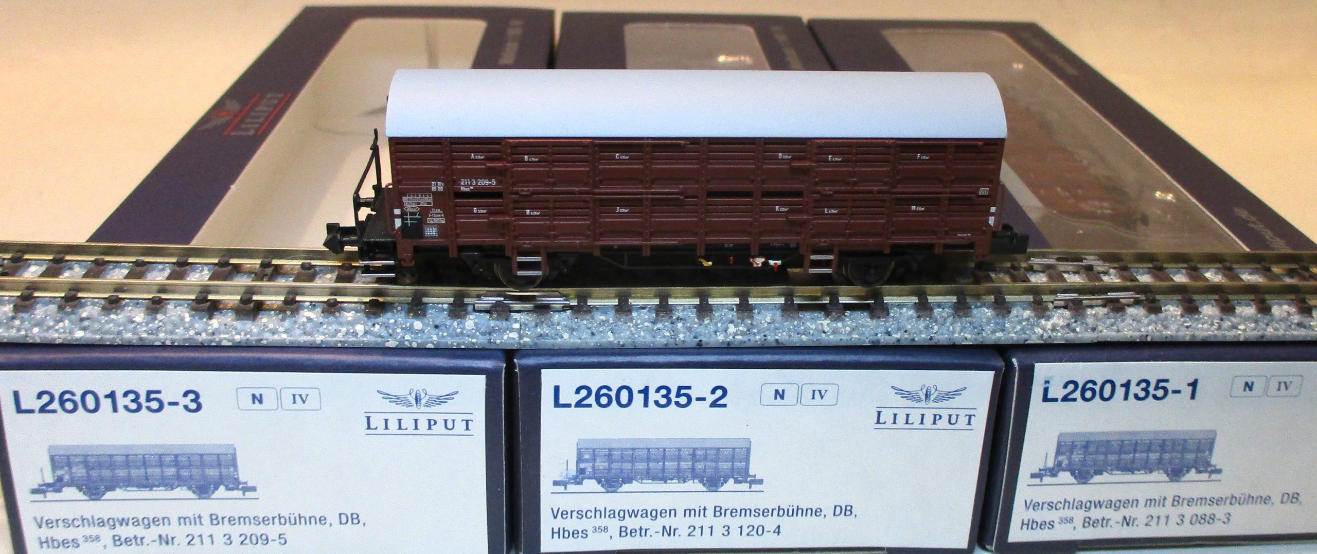 Liliput 260135 Verschlagwagen-Set/2-achs. braun DB-4 3-tlg.