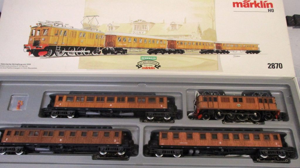 Märklin 2870 Holz-Personenzug SJ-3 4-tlg.  ANALOG