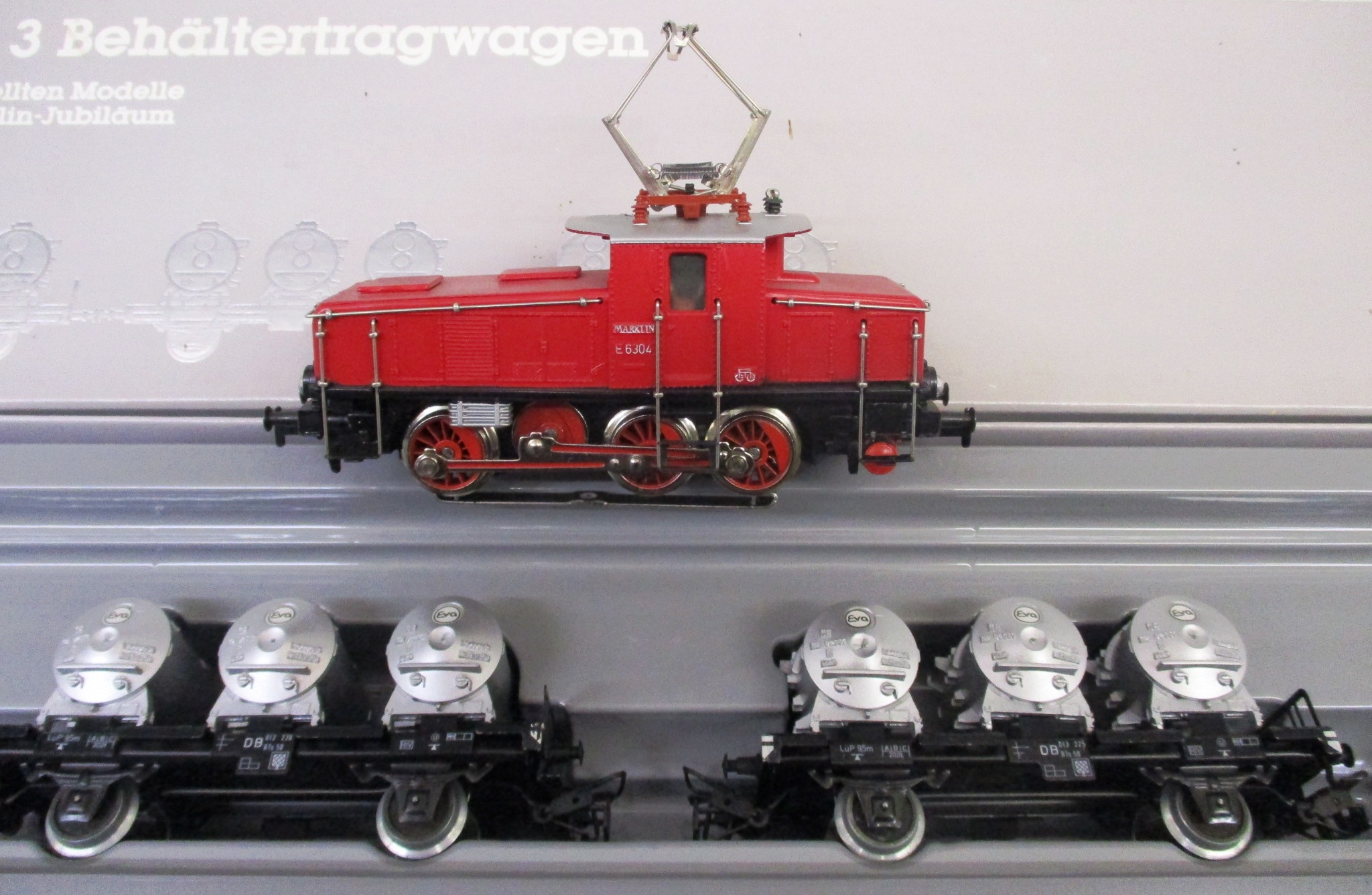 Märklin 2874 Güterzug Ellok BR E63.04 + 3x Güterwagen DB-3 ANALOG