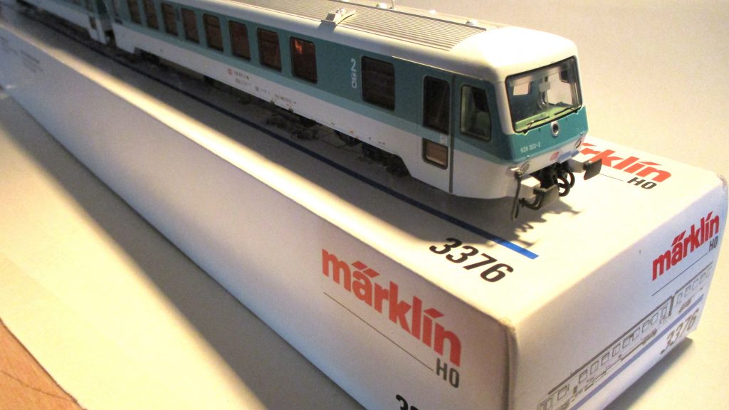 Märklin 3376 Diesel-Triebwagen BR628.003 grau/türkis DBAG-5 ANALOG