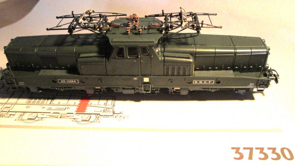Märklin 37330 Ellok BR BB12068 SNCF-4 grün DIGITAL