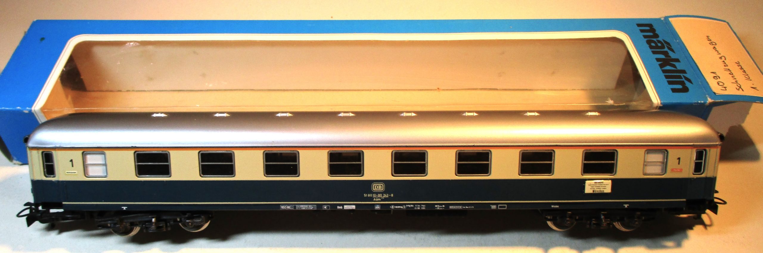 Märklin 4091 D-Zug-Wagen/4-achs. 1.Kl. beige/türkis DB-4