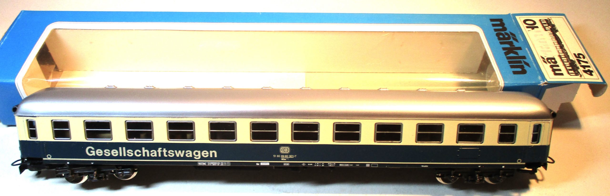 Märklin 4175 Gesellschaftswagen WGm842 beige/türkis DB-4