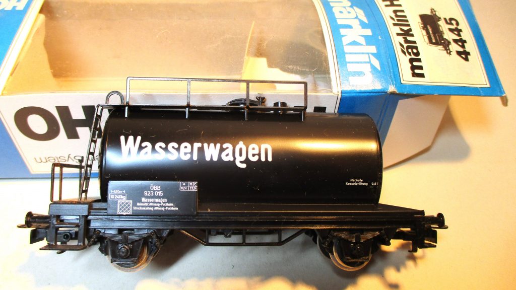 Märklin 4445 Kesselwagen/Wasserwagen/2-achs.  ÖBB-4