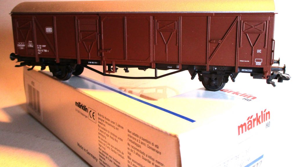 Märklin 4732 Güterwagen/2-achs. ged.  Gbs-254 braun DB-4