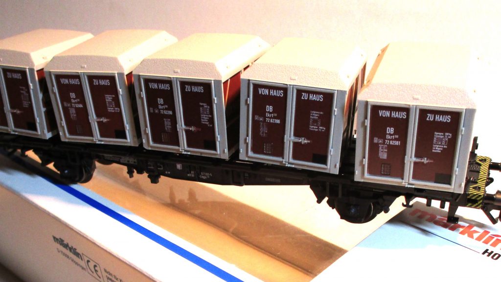 Märklin 4767 Behältertragwagen/2-achs. 'von Haus zu Haus' DB-4 mit 5-Behältern