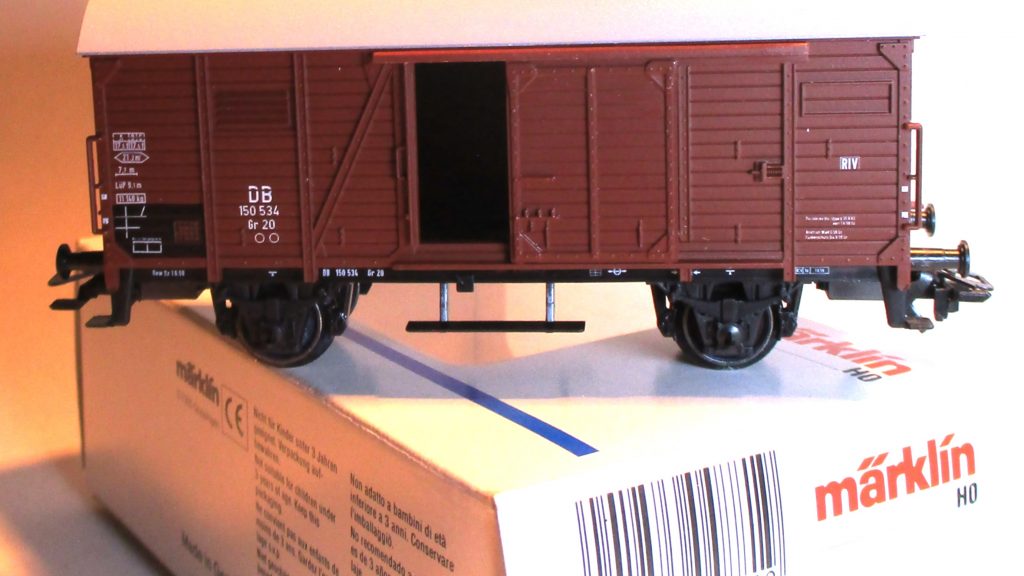 Märklin 4881 Güterwagen/2-achs. ged. GR20 braun DB-3 +Türen zum öffnen