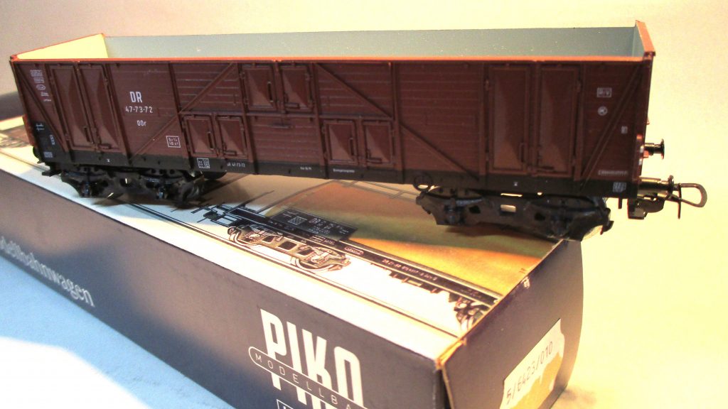 Piko 5-6423-010 Güterwagen/4-achs. offen LOWA braun DR-3