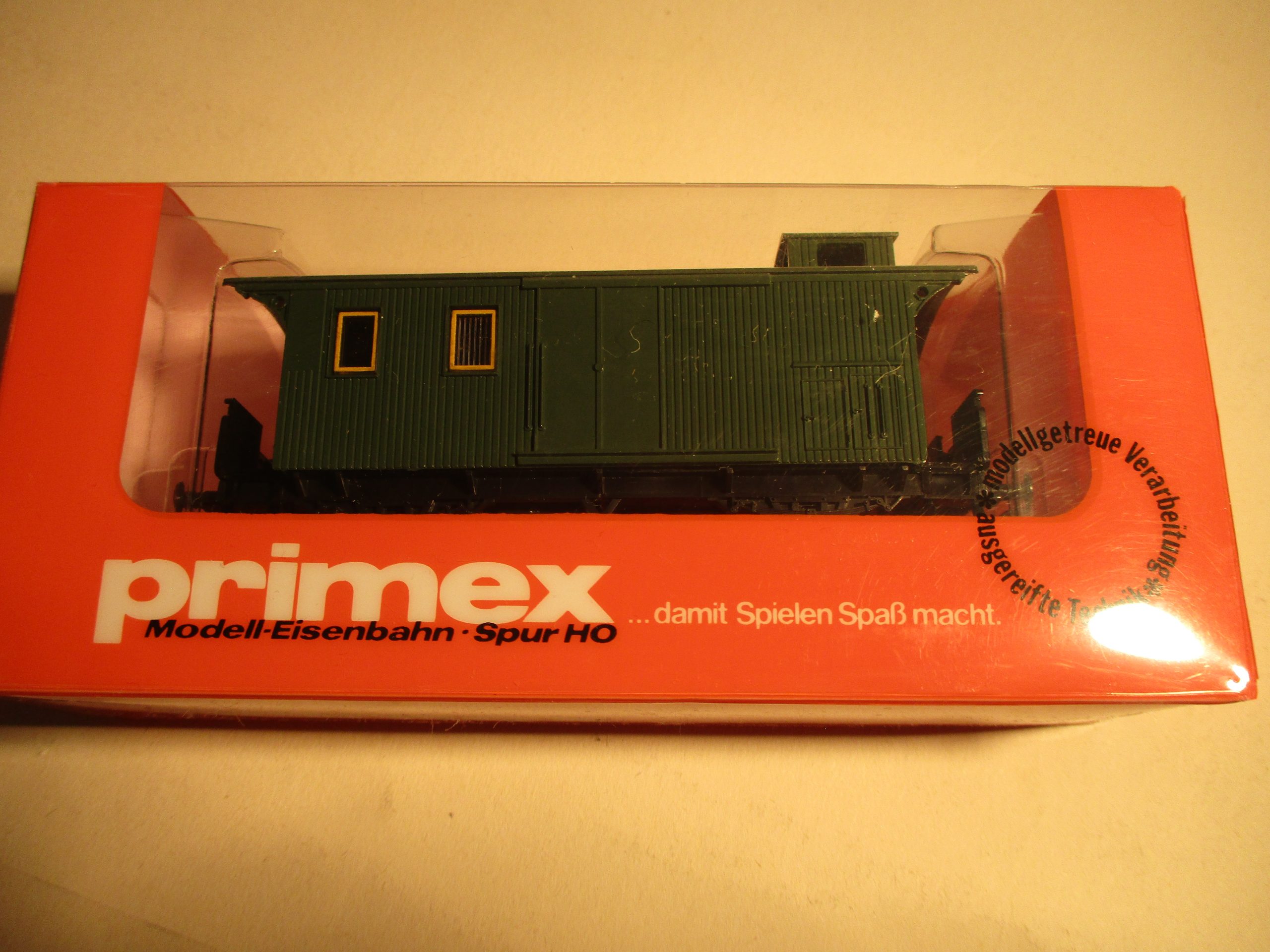 Primex 4195 Gepäckwagen/2-achs. Privatbahn grün – Bild 2