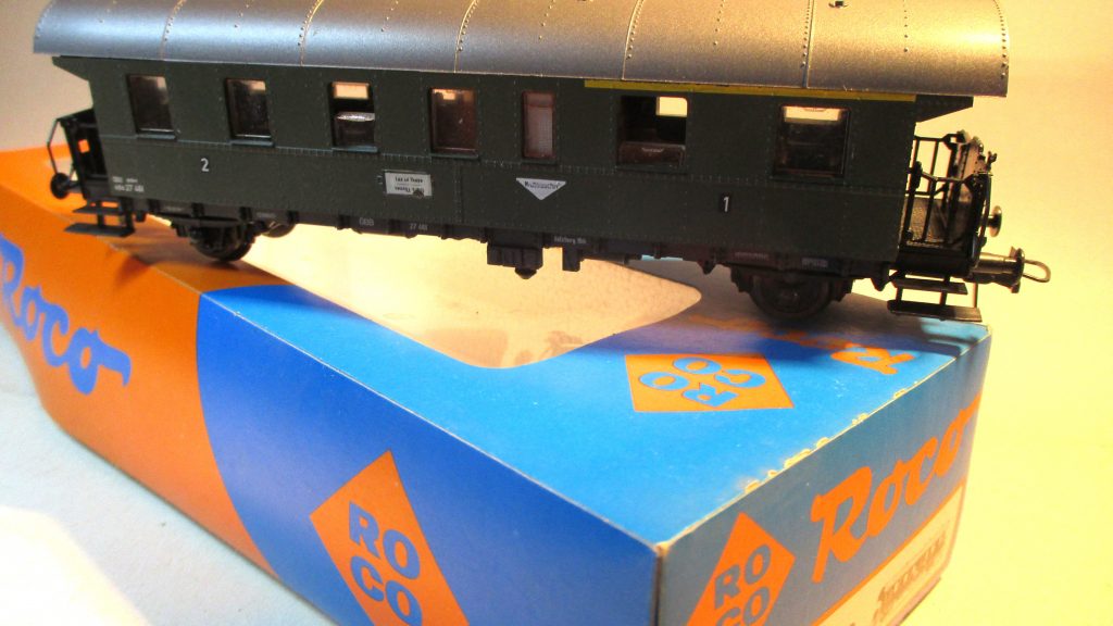 Roco 44211 Donnerbüchse/2-achs. 1./2.Kl. grün DB-3