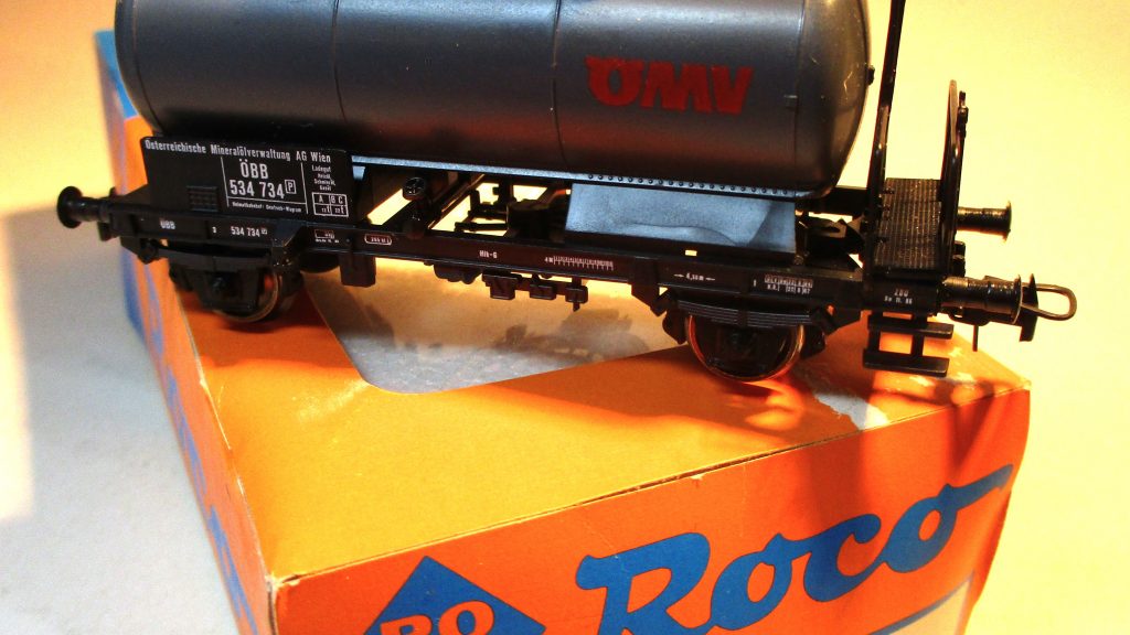 Roco 46146 Kesselwagen/2-achs. ÖMV ÖBB-3