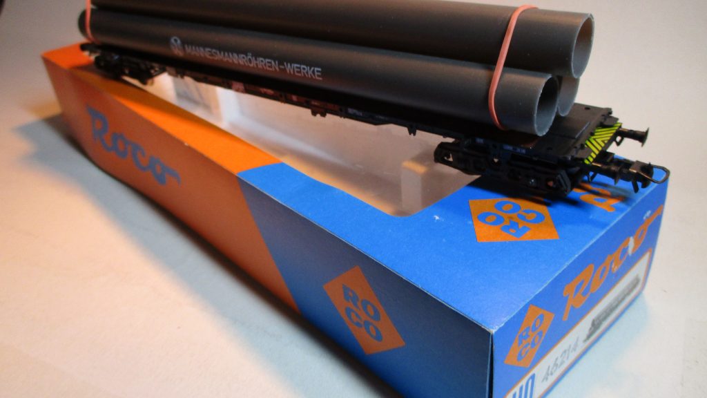 Roco 46214 Rungenwagen/4-achs. mit Mannesmannröhren DB-4