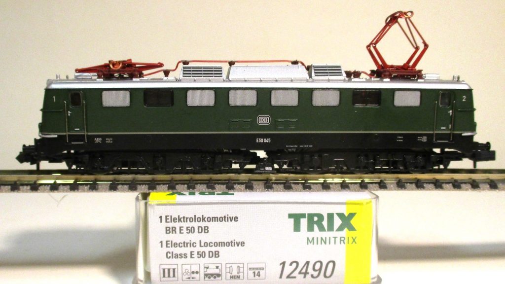 Minitrix 12490 Ellok BR E50.043 DB-3 grün DCC