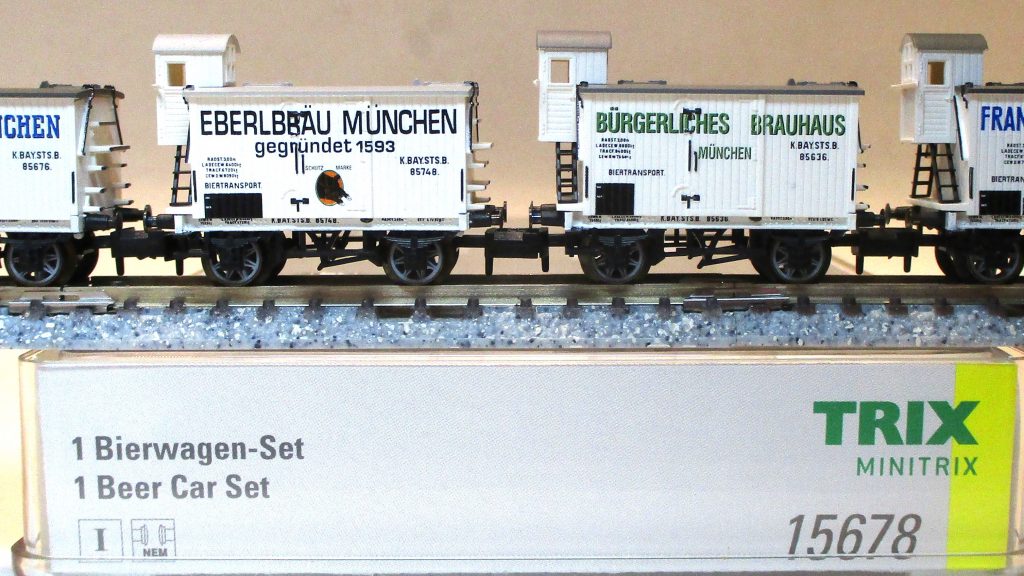 Minitrix  15678  Bierwagen-Set/2-a. 'Löwenbräu - Franziskaner - Bürgerliches Brauhaus München - Eberlbräu München' K.Bay.St.B. 4-tlg.