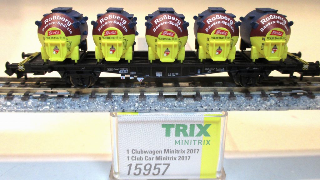 Minitrix  15957  Behälter-Tragwagen/2-achs. 'Club-JW-2017'  5 Pa-Behältern Efvkr 'Roßberg' gelb/braun DB-4