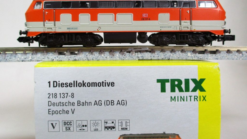 Minitrix 16286 Diesellok BR218.137 DB-5/S-Bahn orange DCC