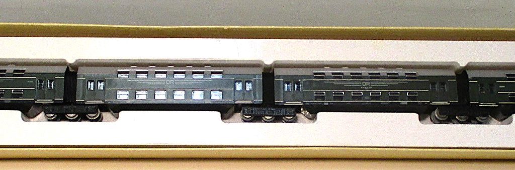 Piko 5413702 Doppelstockzug grün DR-3 4-tlg.